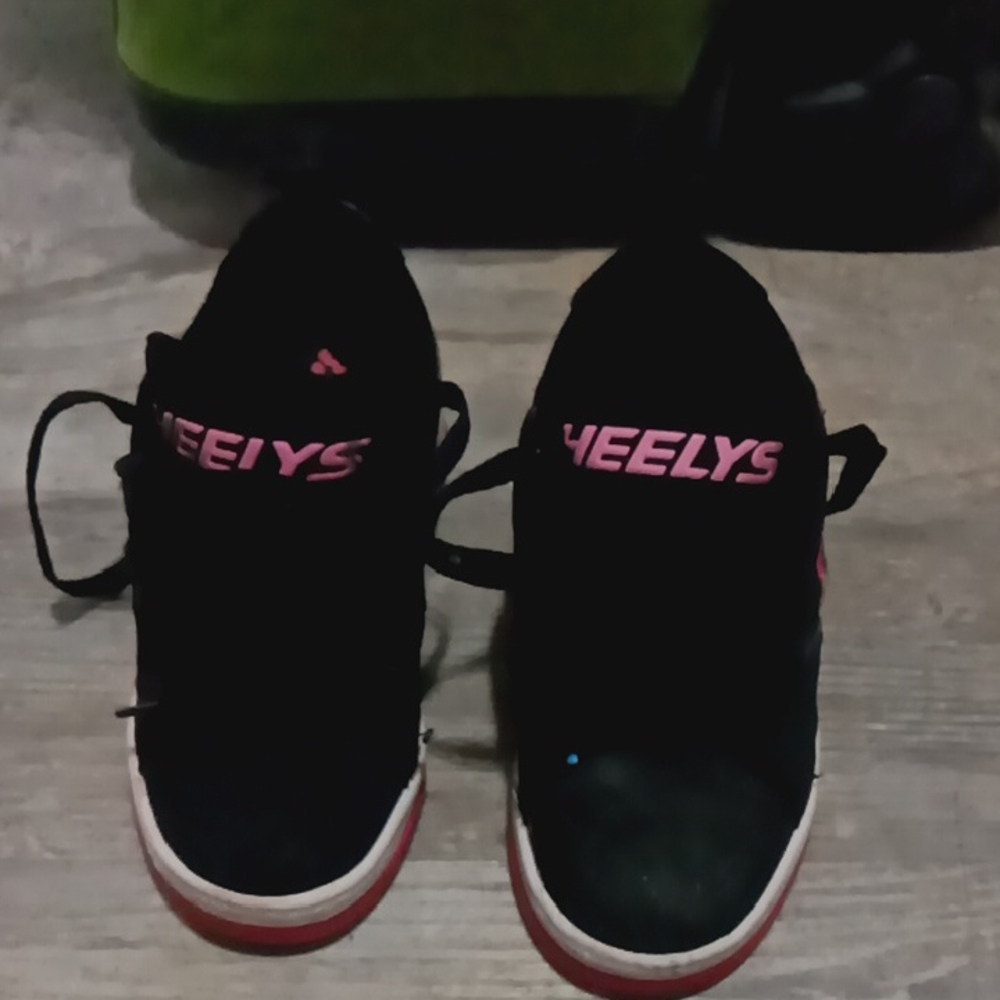 Heelys Black with Pink Accents
